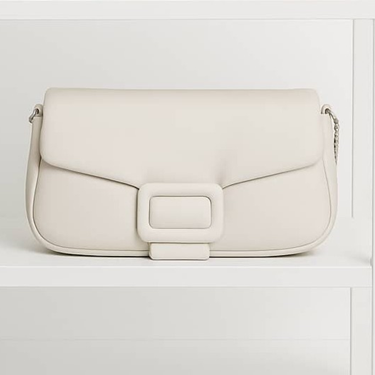 Pillow Cloud - Buckle Shoulder Bag